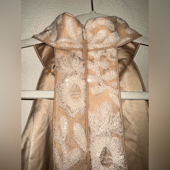 NWT Belle Badgley Mischka cream floral sequin halter mini dress formal party 8 - Picture 5 of 13